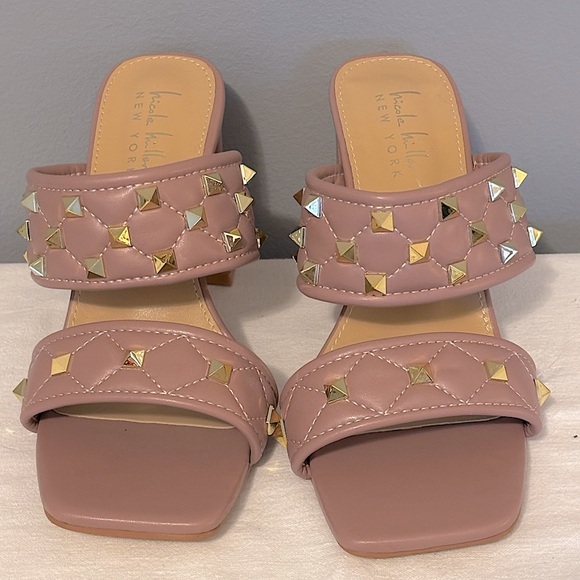 Blush Pink Studded Block Heel - Size 7.5 - Beautiful condition - Picture 1 of 9